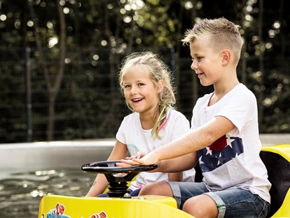 Ausflug mit Kindern - Alter der Kinder: 2 bis 4 Jahre - PLZ 95445 (Deutschland) - Erlebnisfelsen Pottenstein