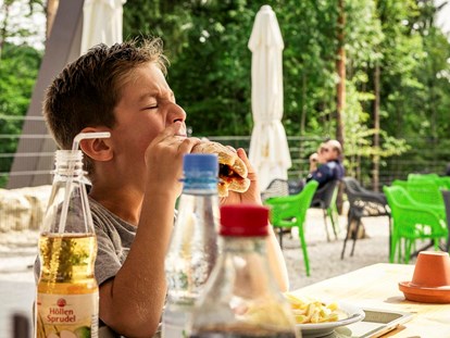 Ausflug mit Kindern - Gastronomie: kinderfreundliches Restaurant - Bayreuth - Erlebnisfelsen Pottenstein