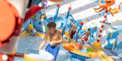 Ausflug mit Kindern - Themenschwerpunkt: Wasser - PLZ 66450 (Deutschland) - Das Cally KinderLand - der Wasserspielplatz für unsere kleinsten Besucher - Calypso Bade- & Saunawelt