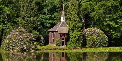 Ausflug mit Kindern - sehenswerter Ort: Ruine - Großostheim - Kappelle - Englischer Garten zu Eulbach