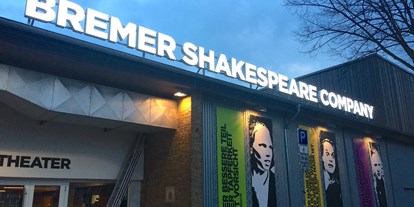 Ausflug mit Kindern - Dünsen - Der Theatereingang der bremer shakespeare company, Schulstr. 26, 28199 Bremen, Deutschland. - bremer shakespeare company
