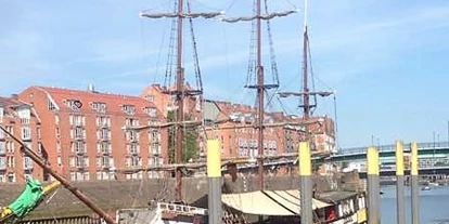 Trip with children - Bremen-Stadt - Wilkommen an Bord - Pannekoekschip Admiral Nelson