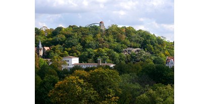 Ausflug mit Kindern - Ausflugsziel ist: ein Aussichtspunkt - Der Zooberg erhebt sich 130m über dem Saaletal - Zoologischer Garten Halle (Bergzoo)
