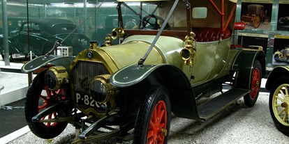 Ausflug mit Kindern - Stübegg - Automobilmuseum