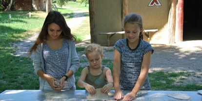 Ausflug mit Kindern - indoor - Österreich - MAMUZ Schloss Asparn/Zaya