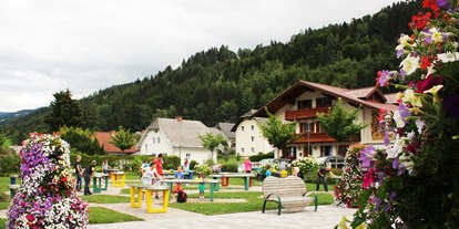 Ausflug mit Kindern - Wickeltisch - Goisern - Pit-Pat Anlage am Schlossplatz in Haus - Pit-Pat Anlage Haus im Ennstal