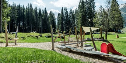 Ausflug mit Kindern - Sportanlage: Minigolfplatz - Ötztal-Bahnhof - Bärenarena Berwang