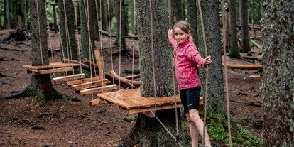 Ausflug mit Kindern - Witterung: Bewölkt - PLZ 6075 (Österreich) - Bergerlebniswelt Kugelwald