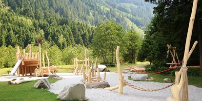 Ausflug mit Kindern - Kinderwagen: vollständig geeignet - Natters - Spielplatz Kampler See