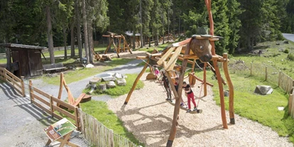 Ausflug mit Kindern - Wildermieming - Waldspielplatz Ochsenbrunnen - Waldspielplatz Ochsenbrunnen