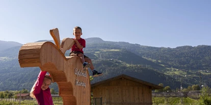 Trip with children - Themenschwerpunkt: Wandern - Tyrol - Spielplatz Haiminger Apfelmeile - Haiming Apfelmeile