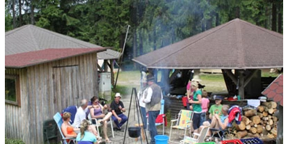 Trip with children - Erlauf - Feuerstelle und Unterstell-Pavillon - Campingplatz Bärnkopf