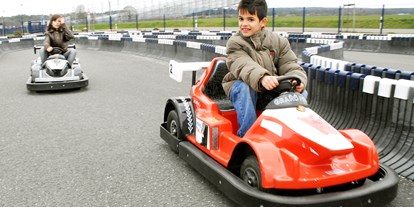 Ausflug mit Kindern - Egestorf - Hier gehen die ganz Kleinen auf die Piste - Ralf Schumacher Kartcenter