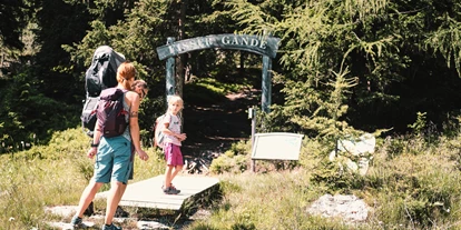 Ausflug mit Kindern - Ausflugsziel ist: ein Streichelzoo - Tirol - Sommer-Funpark Fiss