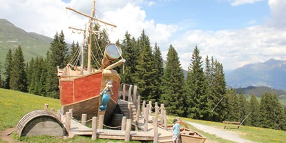 Ausflug mit Kindern - Themenschwerpunkt: Bewegung - Piratenweg in Serfaus - Thomas Brezinas Abenteuerberge