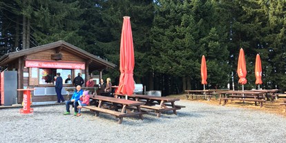 Ausflug mit Kindern - Ausflugsziel ist: eine Sommerrodelbahn - Sörenberg - Rodelbahn Fräkigaudi