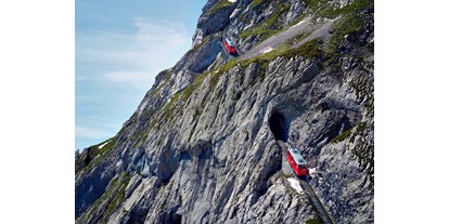 Ausflug mit Kindern - erreichbar mit: Bahn - Schweiz - Steilste Zahnradbahn der Welt - Pilatus - die steilste Zahnradbahn der Welt