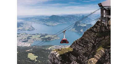 Ausflug mit Kindern - öffentliche Verkehrsmittel - Luzern-Stadt (Luzern, Kriens) - Luftseilbahn am Pilatus - Pilatus - die steilste Zahnradbahn der Welt