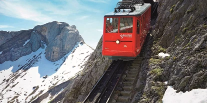 Ausflug mit Kindern - Ausflugsziel ist: ein Wandergebiet - Schweiz - Pilatus - die steilste Zahnradbahn der Welt