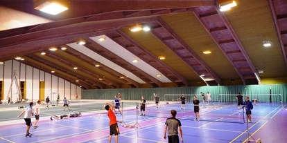 Ausflug mit Kindern - PLZ 8564 (Schweiz) - 1001 Badminton - 1001 Freizeitwelt