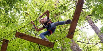 Ausflug mit Kindern - Ausflugsziel ist: ein Kletterpark - Aventure Parc Jura