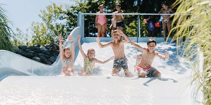 Ausflug mit Kindern - Bad: Schwimmbad - Breitfläschenrutschbahn - KSS Sport- und Freizeitpark Schaffhausen