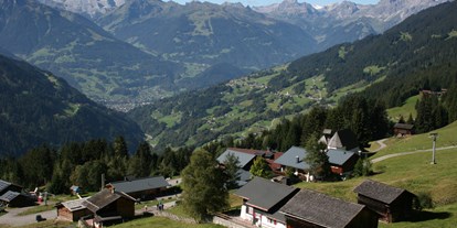 Ausflug mit Kindern - Witterung: Regenwetter - Wald am Arlberg - Familienwanderungen (teils Kinderwagentauglich) am Kristberg und im Silbertal - Kinderwagentaugliche Wanderwege im Silbertal im Montafon