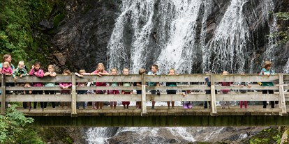 Ausflug mit Kindern - Weg: Erlebnisweg - Wald am Arlberg - Erlebnisweg Litzbach vom Silbertal im Montafon