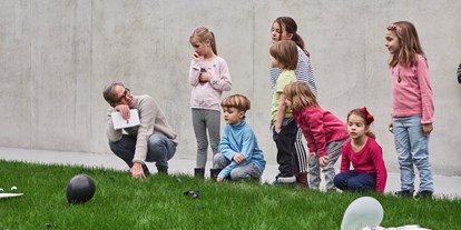 Ausflug mit Kindern - Mellau - Kunst entdecken.
Foto: Miro Kuzmanovic - Kunsthaus Bregenz 