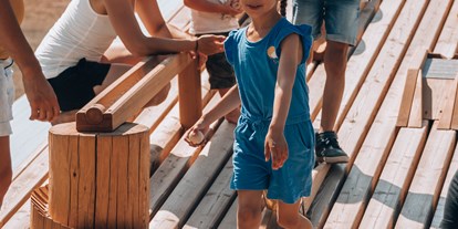 Ausflug mit Kindern - Bad: Badesee - Kugelwelle - PODOplay