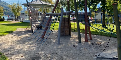 Ausflug mit Kindern - Alter der Kinder: 4 bis 6 Jahre - Zell (Nußdorf am Attersee) - Kletterschiff - Mondsee Spielplatz