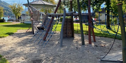 Ausflug mit Kindern - Alter der Kinder: 4 bis 6 Jahre - St. Wolfgang im Salzkammergut - Kletterschiff - Mondsee Spielplatz