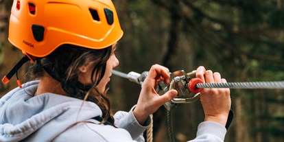 Ausflug mit Kindern - Ausflugsziel ist: eine Sportanlage - Mürzzuschlag - Waldseilgarten - Waldseilgarten Hirschenkogel