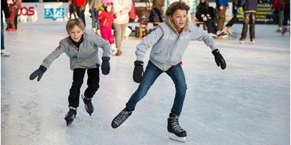 Ausflug mit Kindern - Parkmöglichkeiten - Bad Liebenzell - Eislaufen - Eisstadion Polarion 