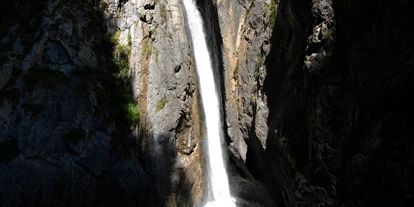 Trip with children - Themenschwerpunkt: Märchen - Tyrol - Wasserfall - Zammer Lochputz
