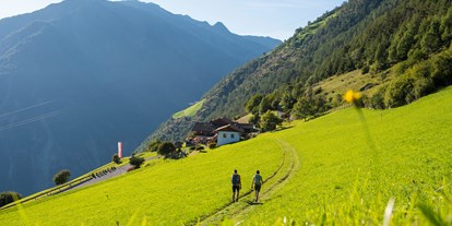 Ausflug mit Kindern - Trentino-Südtirol - Herrliche Aussichten für Wanderer auf dem Sonnenberg über Naturns. - Naturns