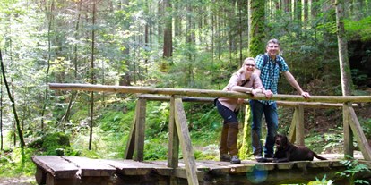 Ausflug mit Kindern - Witterung: Bewölkt - PLZ 76337 (Deutschland) - Wasser-, Wald- und Wiesenpfad -Genießerpfad / Premiumweg