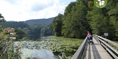 Ausflug mit Kindern - Preisniveau: kostenlos - Kleinberg (Nußdorf am Haunsberg) - Der bezaubernde See lädt an 2 Stellen zum Baden ein.  - Höglwörther See 