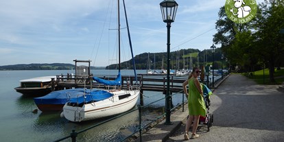 Ausflug mit Kindern - Themenschwerpunkt: Wasser - Grödig - Eine der schönsten Promenaden im Salzburger Seenland.  - Bajuwarendorf Mattsee