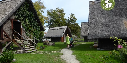 Ausflug mit Kindern - Ausflugsziel ist: ein Bad - Sankt Leonhard (Grödig) - Bajuwarendorf Mattsee