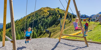 Ausflug mit Kindern - Themenschwerpunkt: Action - PLZ 8961 (Österreich) - Kindererlebnisweg & Water Zorbing 
