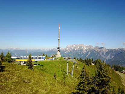 Ausflug mit Kindern - Themenschwerpunkt: Klettern - Gröbming - Senderplateau am Hauser Kaibling mit Blick auf das Dachsteinmassiv - Streichelzoo und Disc Golf Parcours 