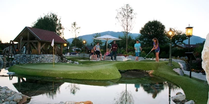 Trip with children - Ausflugsziel ist: ein Spielplatz - Salzburg - Familien-Erlebnis Abenteuer Golf beim Sportcamp Woferlgut