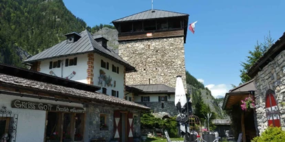 Ausflug mit Kindern - Ausflugsziel ist: eine Sehenswürdigkeit - Österreich - Burg Klammstein im Sommer - Historie-Erlebnis Burg Klammstein