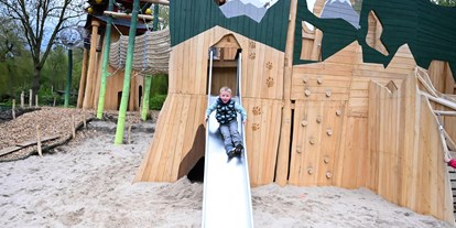 Ausflug mit Kindern - Kinderwagen: vollständig geeignet - Kalkar - Tiergarten Kleve