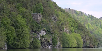Ausflug mit Kindern - sehenswerter Ort: Ruine - Peilstein im Mühlviertel - Felsensteig und Kettenturm