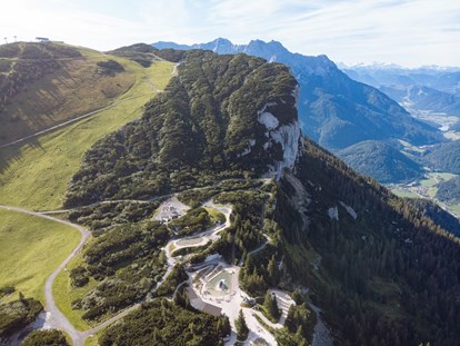 Ausflug mit Kindern - Themenschwerpunkt: Klettern - Österreich - Triassic Park  Steinplatte Waidring