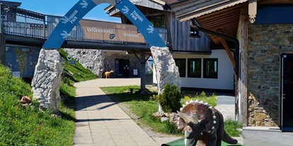 Ausflug mit Kindern - TOP Ausflugsziel 2023 - Schneizlreuth - TriassicPark auf der Steinplatte
