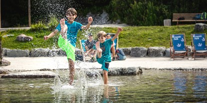Ausflug mit Kindern - Ausflugsziel ist: ein Freizeitpark - PLZ 83346 (Deutschland) - Steinplatte Waidring Triassic Park  - TriassicPark auf der Steinplatte