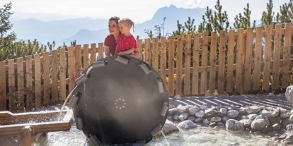 Ausflug mit Kindern - Themenschwerpunkt: Wasser - PLZ 6365 (Österreich) - TriassicPark auf der Steinplatte